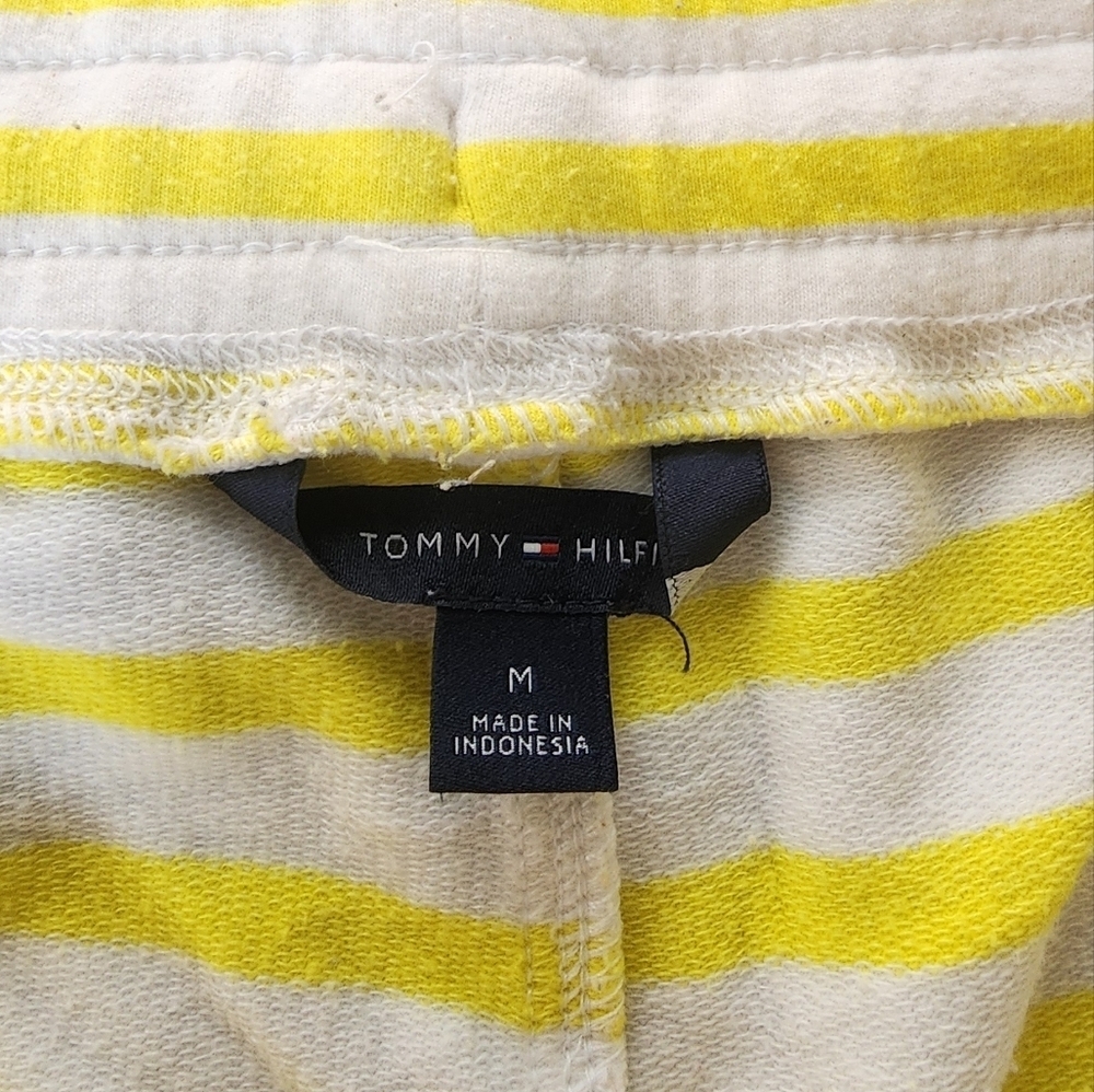 TOMMY HILFIGER SHORTS - Picture 3 of 4